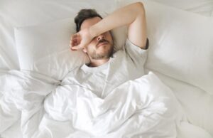 Câte ore sunt suficiente pentru un somn odihnitor? ore-suficiente-pentru-somn-odihnitor