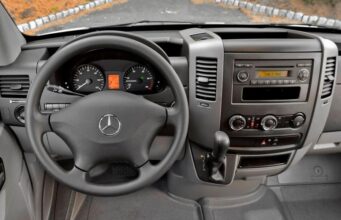 Martori de Bord Mercedes Sprinter – Probleme Des Întâlnite și Rezolvări martori-bord-mercedes-sprinter