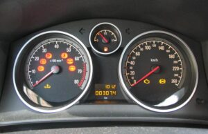 Martori de Bord Opel: 72 de Martori și Ce Semnificație Au martori-bord-opel