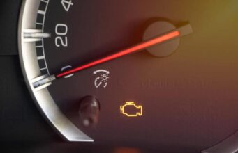 Martorul Check-Engine: Probleme Comune și Soluții Rapide martorul-check-engine-probleme-comune-si-solutii