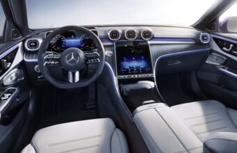 Martori de bord Mercedes-Benz C-Class – Ghid Complet martori-bord-mercedes-benz-c-class