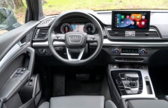 Martori de Bord Audi Q5 – Ce Înseamnă Fiecare Bec Aprins