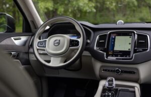 Martori de Bord Volvo XC90 – Semnificații și Probleme Comune martori-bord-volvo-xc90