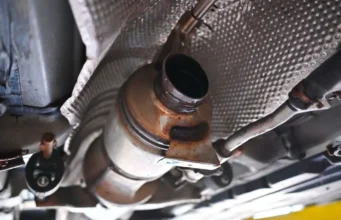 Catalizator Înfundat: Simptome, Cauze și Cum Poți Rezolva? simptome-catalizator-infundat