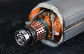 Ce Simptome are un Electromotor Defect? Cauze și Soluții simptome-electromotor-defect